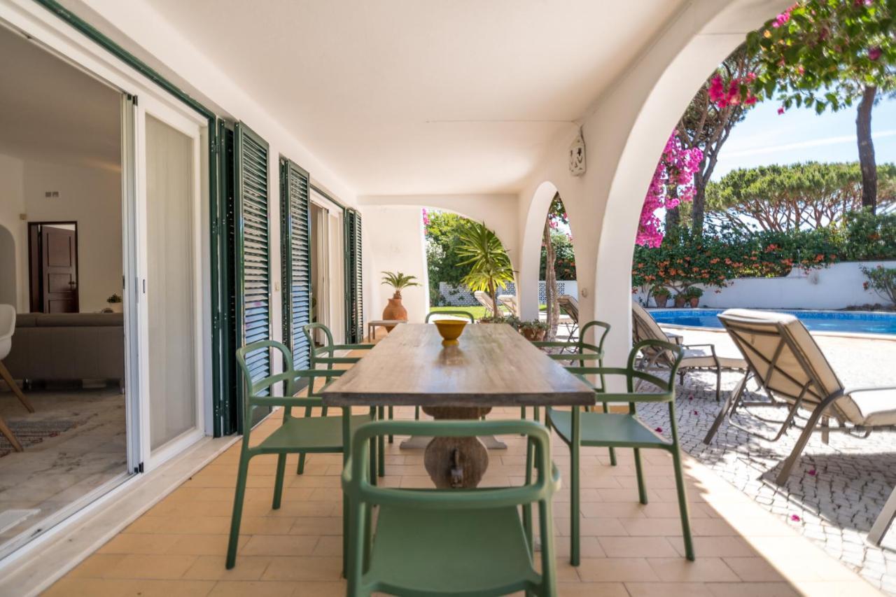 Traditional 3 Bedroom Villa With Great Pool In The Heart Of Vale Do Lobo Eksteriør bilde