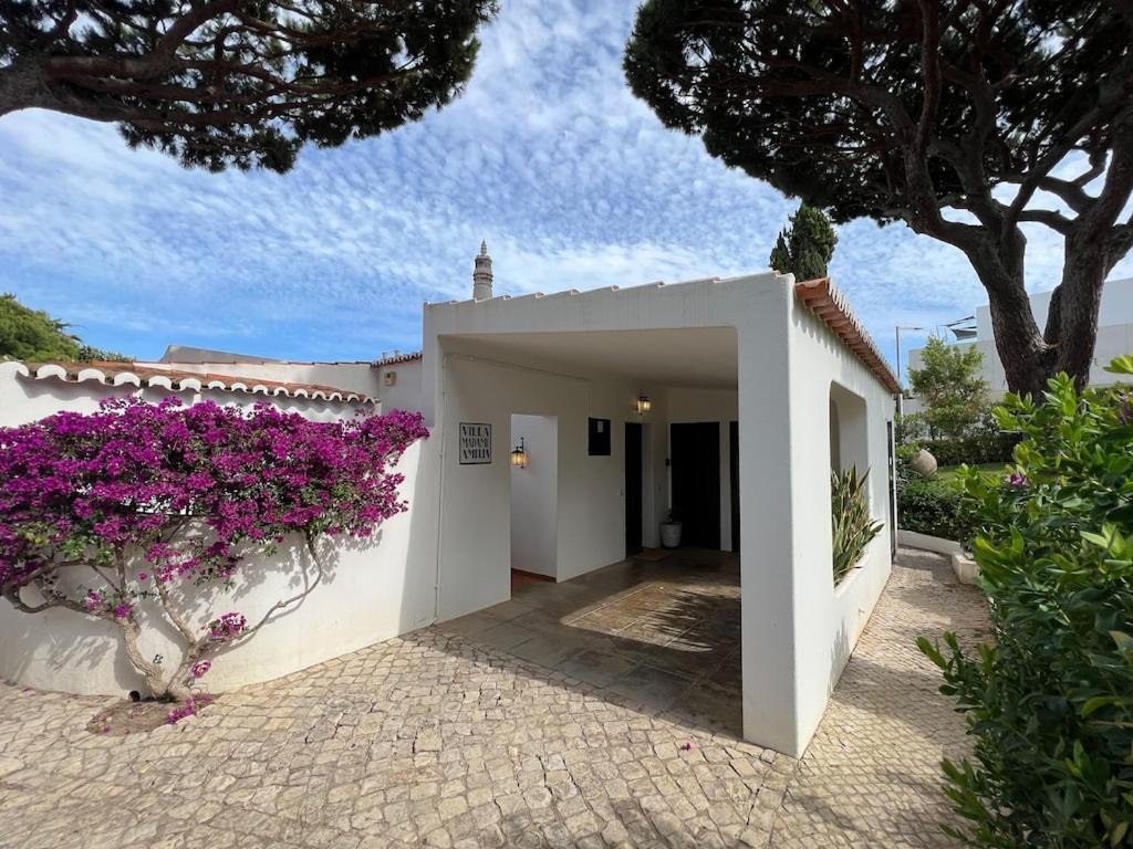 Traditional 3 Bedroom Villa With Great Pool In The Heart Of Vale Do Lobo Eksteriør bilde
